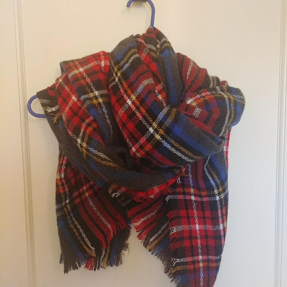 Plaid Blanket Scarf